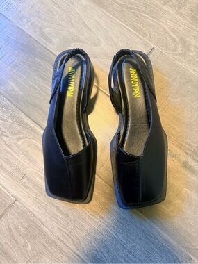 Black Slingback Square-Toe Flats